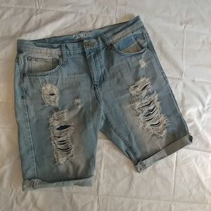 Carbon Jean Shorts Distressed Size 34